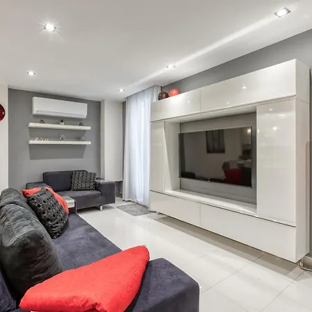 شقة Modern 3br With Private Yard & Bbq By 360 Estates