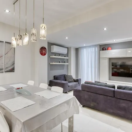 Modern 3br With Private Yard & Bbq By 360 Estates شقة