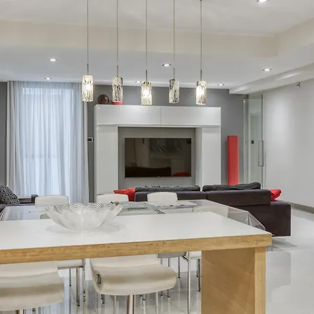 Modern 3br With Private Yard & Bbq By 360 Estates